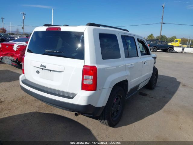1C4NJPBA0GD628838 Jeep Patriot Sport
