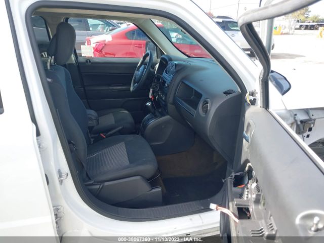 1C4NJPBA0GD628838 Jeep Patriot Sport
