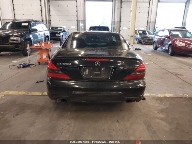 2009 MERCEDES-BENZ SL 550 VIN: WDBSK71FX9F147921
