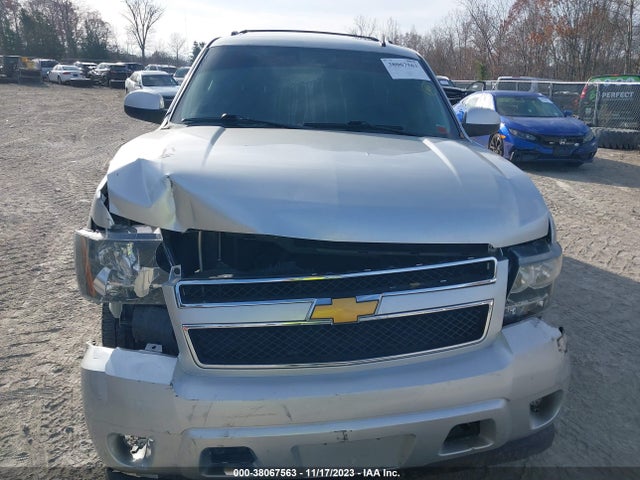 Chevrolet Suburban 1500 Ls 2014 1GNSKHE77ER139124 Image 12