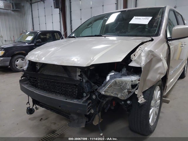 2C4RC1BG5ER256629 Chrysler Town & Country Touring