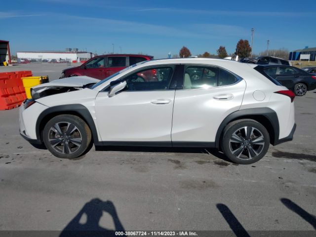 JTHY3JBH6K2020780 Lexus UX 200