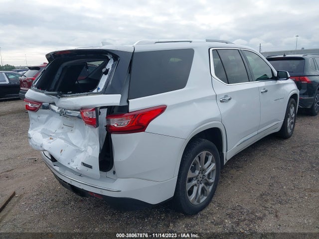 Chevrolet Traverse Premier 2018 1GNERKKW4JJ224948 Image 4
