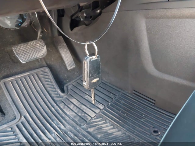 2GNFLGE34E6280024 Chevrolet EQUINOX LT