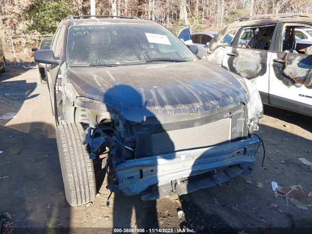2GNFLGE34E6280024 Chevrolet EQUINOX LT