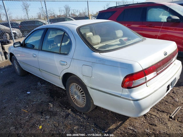 1998 INFINITI I30 STANDARD/TOURING VIN: JNKCA21AXWT601371