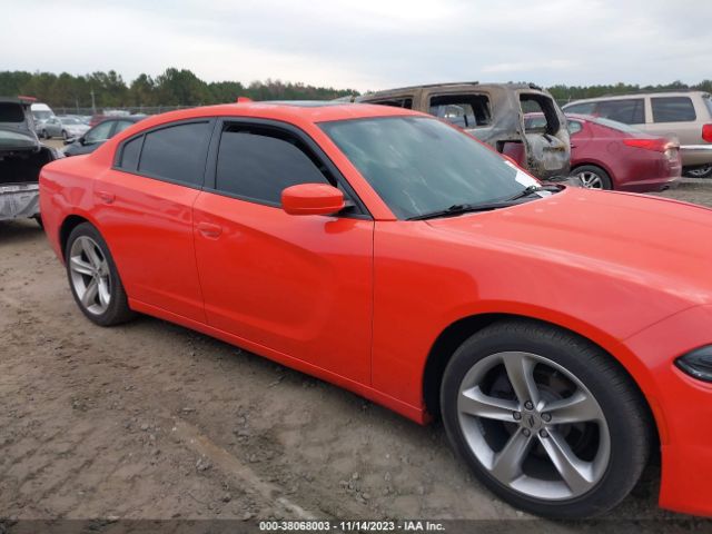 2C3CDXHG0JH187995 Dodge Charger Sxt Plus Rwd