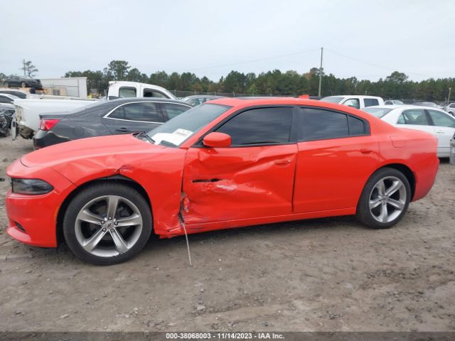 2C3CDXHG0JH187995 Dodge Charger Sxt Plus Rwd