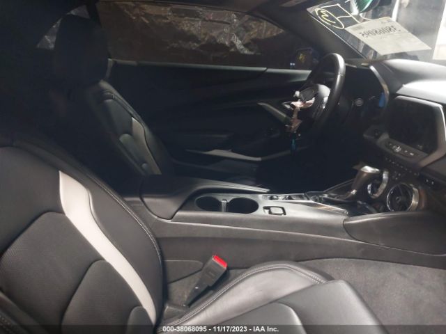 2023 CHEVROLET CAMARO 1G1FD3DS7P0113460 Photo 4