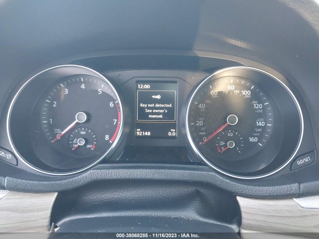 1VWGT7A35HC058863 Volkswagen Passat 1.8t Se