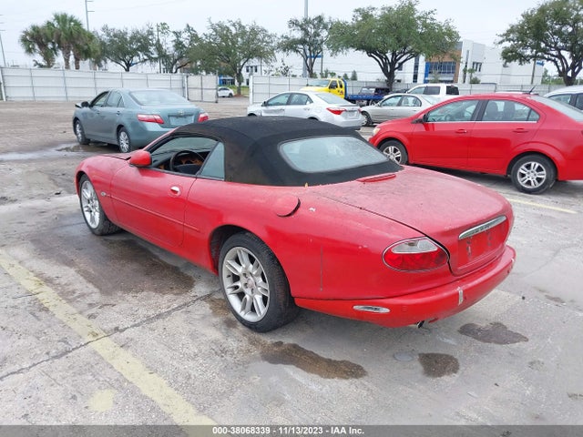 2002 JAGUAR XK8 SAJDA42C72NA27493 Photo 2