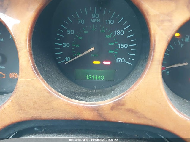 2002 JAGUAR XK8 SAJDA42C72NA27493 Photo 6