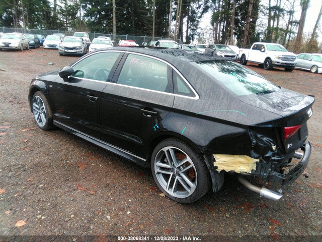 WAUJEGFF7KA092437 Audi A3 45 Premium