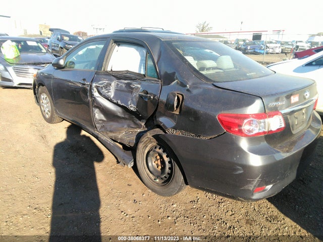 2011 TOYOTA COROLLA LE VIN: 2T1BU4EE1BC700014