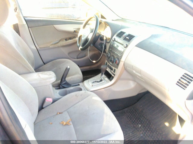 2011 TOYOTA COROLLA LE VIN: 2T1BU4EE1BC700014