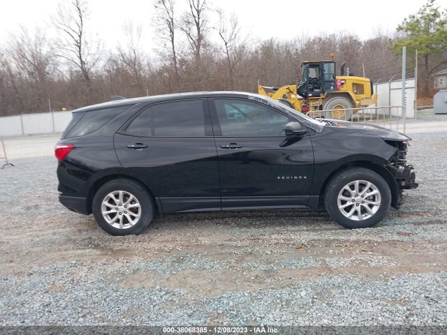 Chevrolet EQUINOX LS 2018 2GNAXREV5J6214863 Image 13