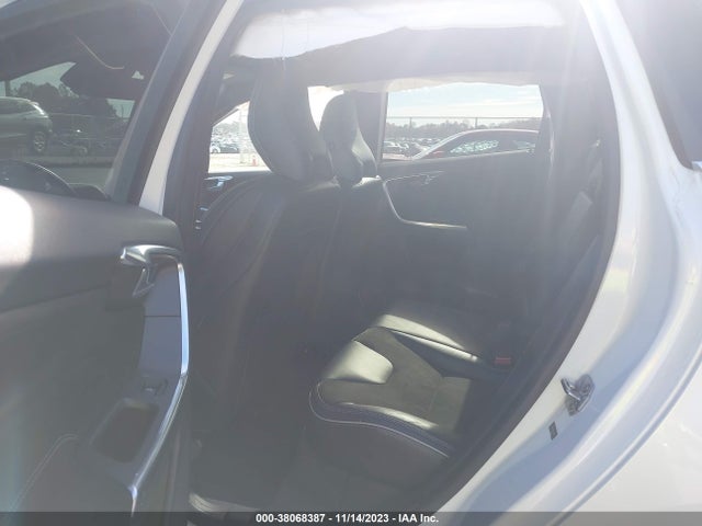 YV4902RG7F2618624 Volvo Xc60 T6 R-design Premier Plus