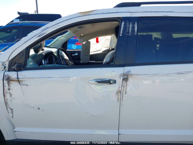 2013 DODGE JOURNEY SXT VIN: 3C4PDCBB8DT661674