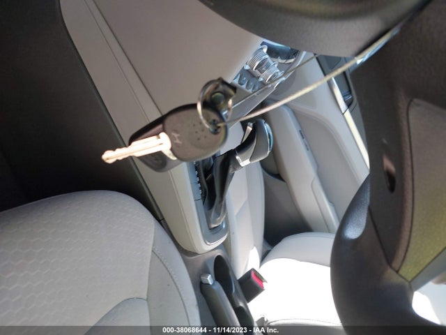2020 HYUNDAI ELANTRA SEL VIN: KMHD84LF1LU036810