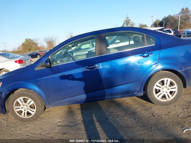 Chevrolet Sonic Lt Auto 2014 1G1JC5SH9E4151911 Image 14