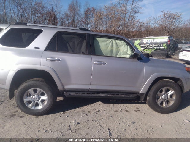 2023 TOYOTA 4RUNNER SR5 VIN: JTEMU5JR4P6135792