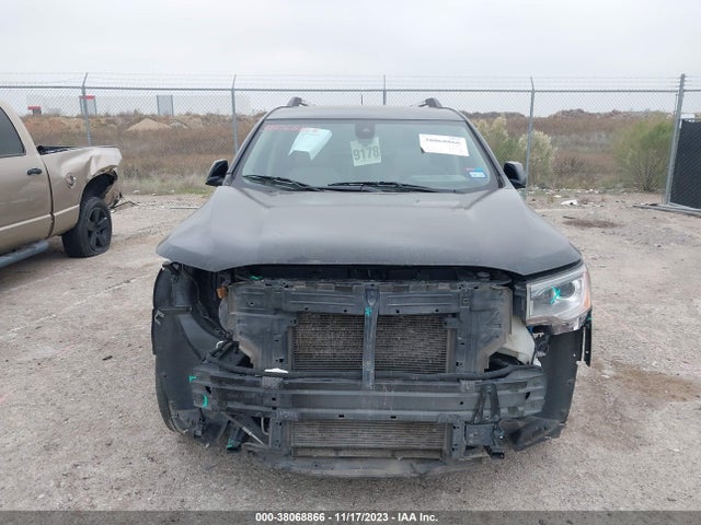 GMC Acadia Denali 2017 1GKKNPLSXHZ137989 Image 12