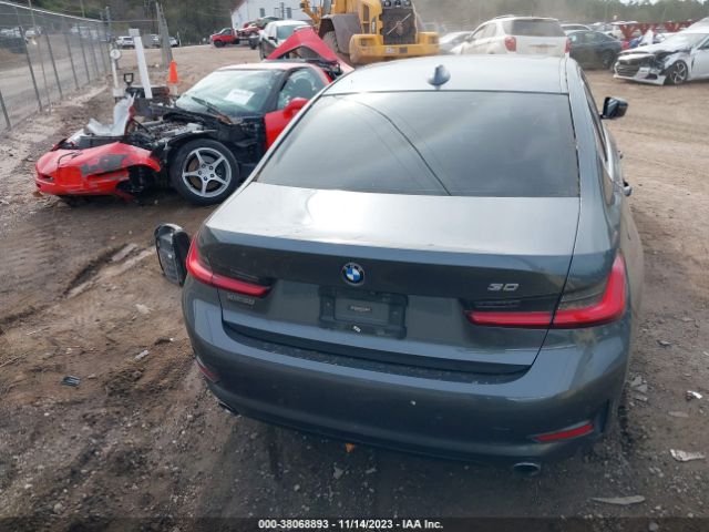 WBA5R1C59KFH11303 BMW 330I