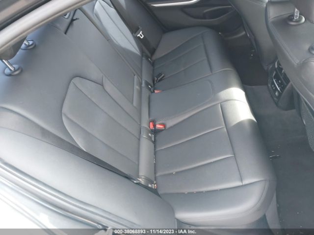 WBA5R1C59KFH11303 BMW 330I