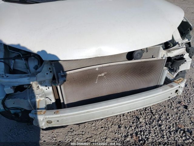 5J6RM4H48GL033051 Honda CR-V SE