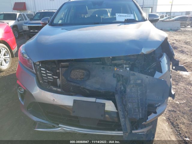 5XYPKDA56KG525927 KIA Sorento 3.3l Sx