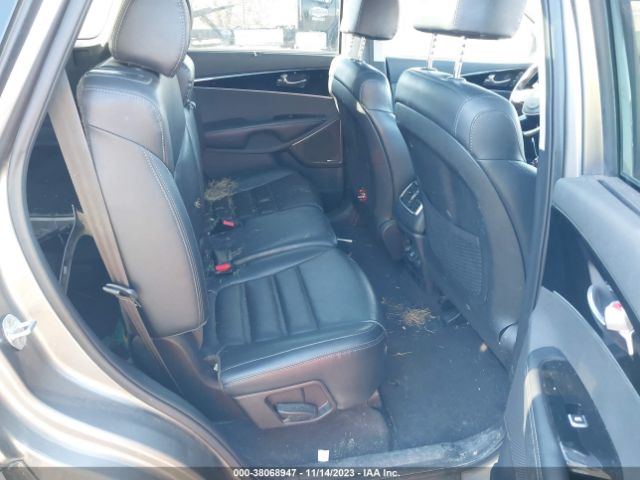 5XYPKDA56KG525927 KIA Sorento 3.3l Sx
