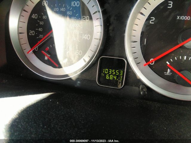 2012 VOLVO C70 YV1672MC8CJ128128 Photo 6