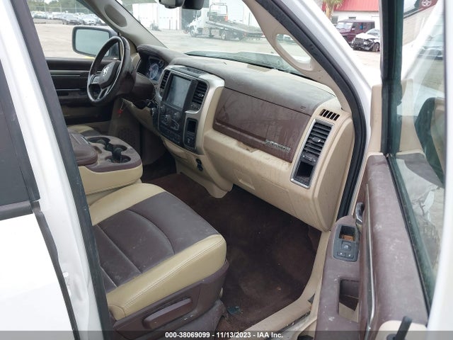 1C6RR7LT3KS551923 RAM 1500 Classic Big Horn
