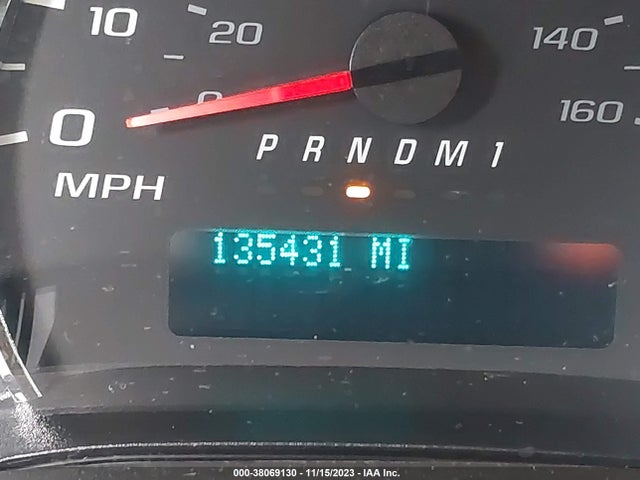 GMC Savana 2500 Work Van 2017 1GTW7AFFXH1908081 Image 15