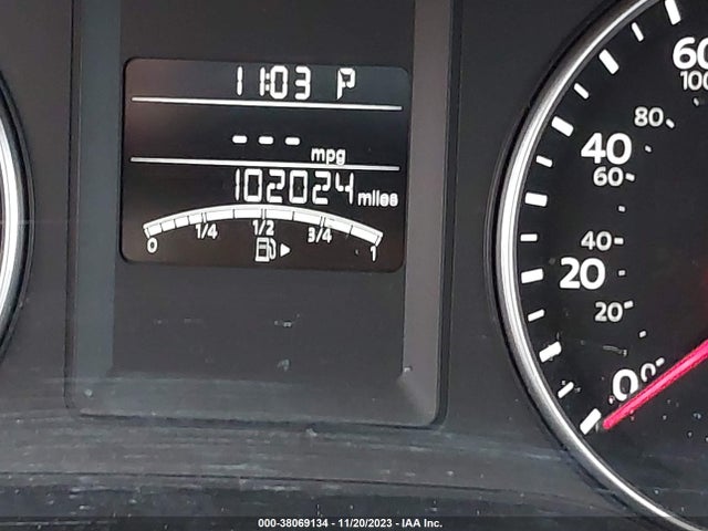 2014 VOLKSWAGEN JETTA 2.0L TDI VIN: 3VWLL7AJ9EM359577