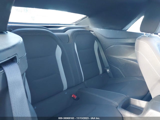 2022 CHEVROLET CAMARO RWD 1LT VIN: 1G1FB3DX1N0105613