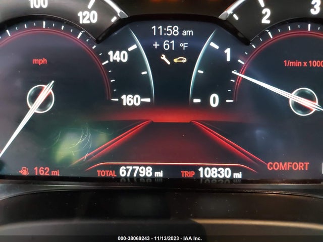 BMW X3 Sdrive30i 2019 5UXTR7C5XKLE97984 Image 16