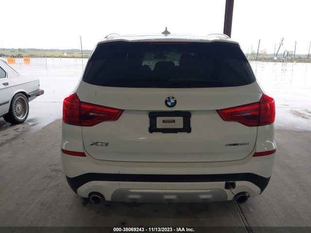 BMW X3 Sdrive30i 2019 5UXTR7C5XKLE97984 Image 17