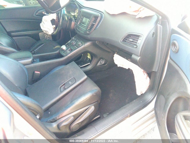 2015 CHRYSLER 200 S VIN: 1C3CCCBG8FN541149