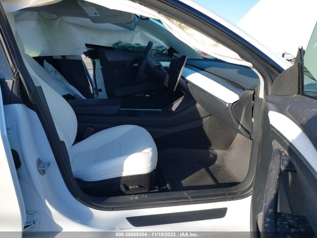 Tesla Model 3 Rear-wheel Drive 2023 5YJ3E1EA0PF614340 Image 5