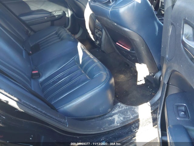 Chrysler 300 S 2014 2C3CCABG2EH343386 Image 8
