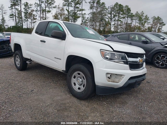 2018 1GCHSBEA1J1148809 main image