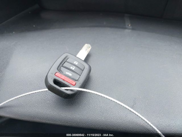 2HGFB2F79FH558889 Honda CIVIC SE