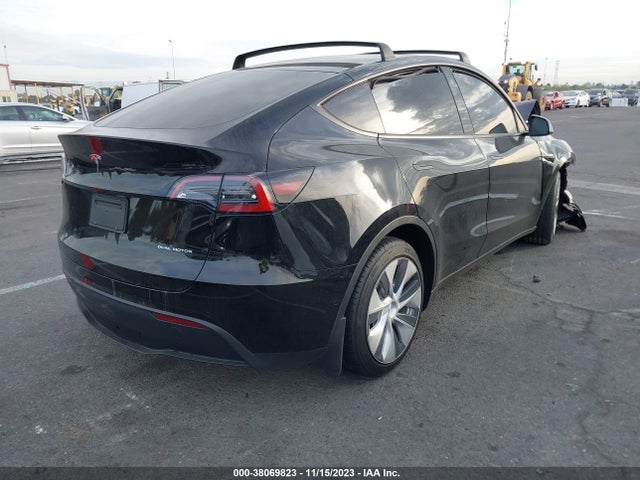 2021 TESLA MODEL Y LONG RANGE DUAL MOTOR ALL-WHEEL DRIVE VIN: 5YJYGAEE7MF305916