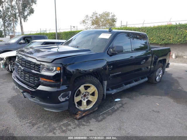 Chevrolet Silverado 1500 Silverado Custom 2018 3GCPCPEC8JG264369 Image 2