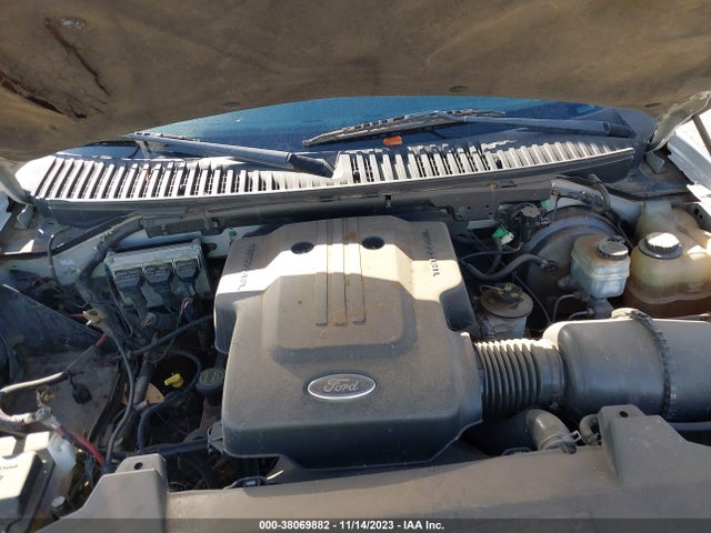 2003 FORD EXPEDITION XLT VIN: 1FMRU15W73LB76458