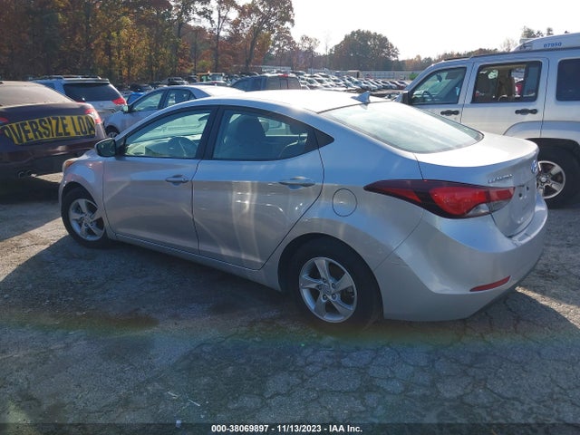 Hyundai ELANTRA SE 2015 5NPDH4AE0FH557675 Image 3