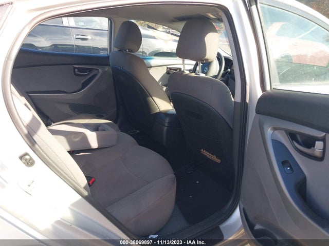 Hyundai ELANTRA SE 2015 5NPDH4AE0FH557675 Image 8
