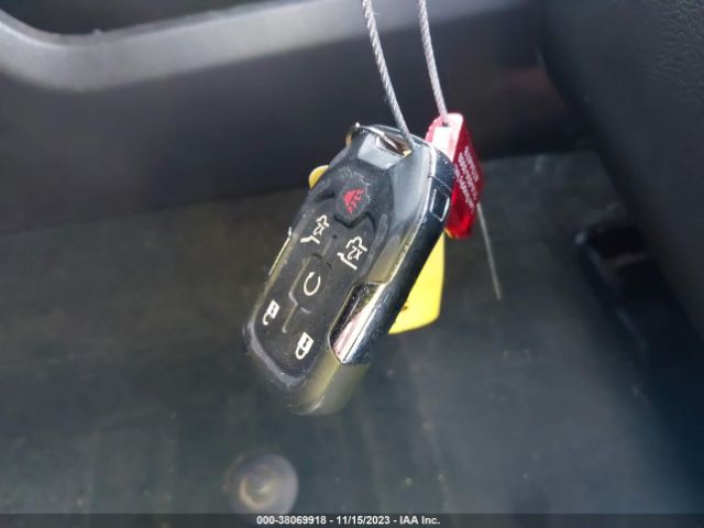 1GNSKBKC1HR129272 Chevrolet Tahoe Lt