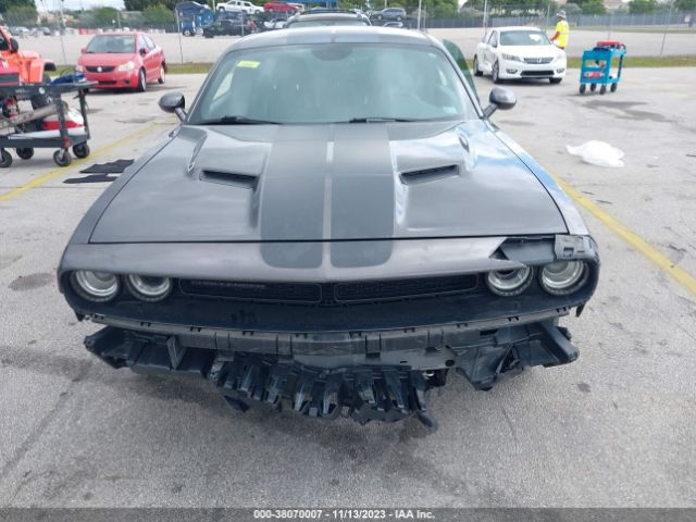 2C3CDZAG9GH158204 Dodge Challenger Sxt Plus